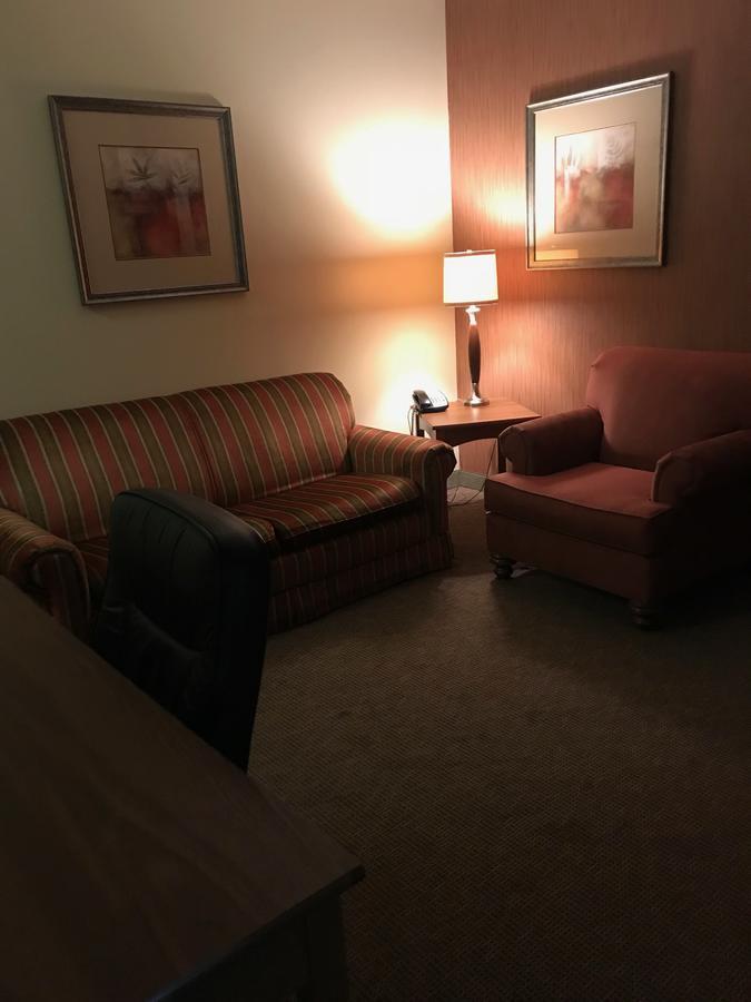 Randolph Inn And Suites Winchester Ngoại thất bức ảnh